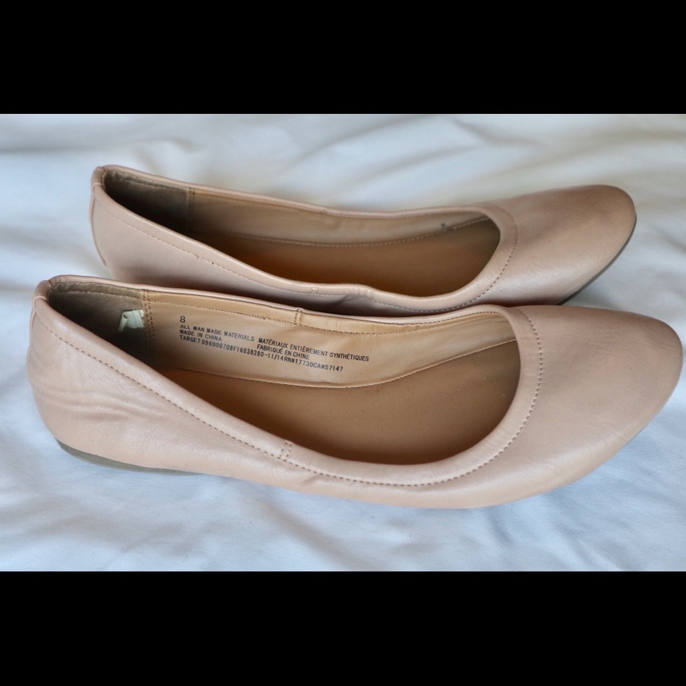 Nude Flats